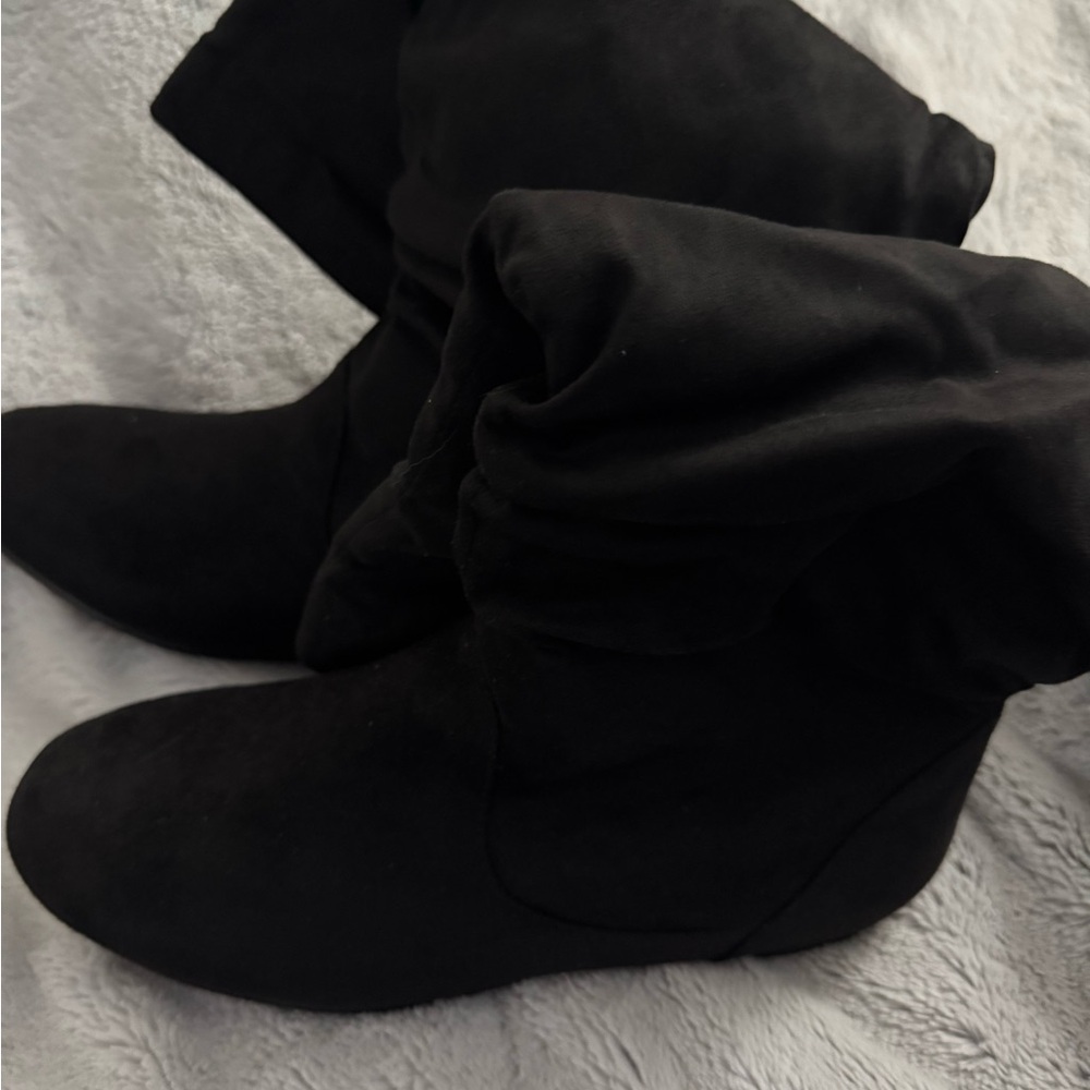 Elegant Black Slouch Ankle Boots